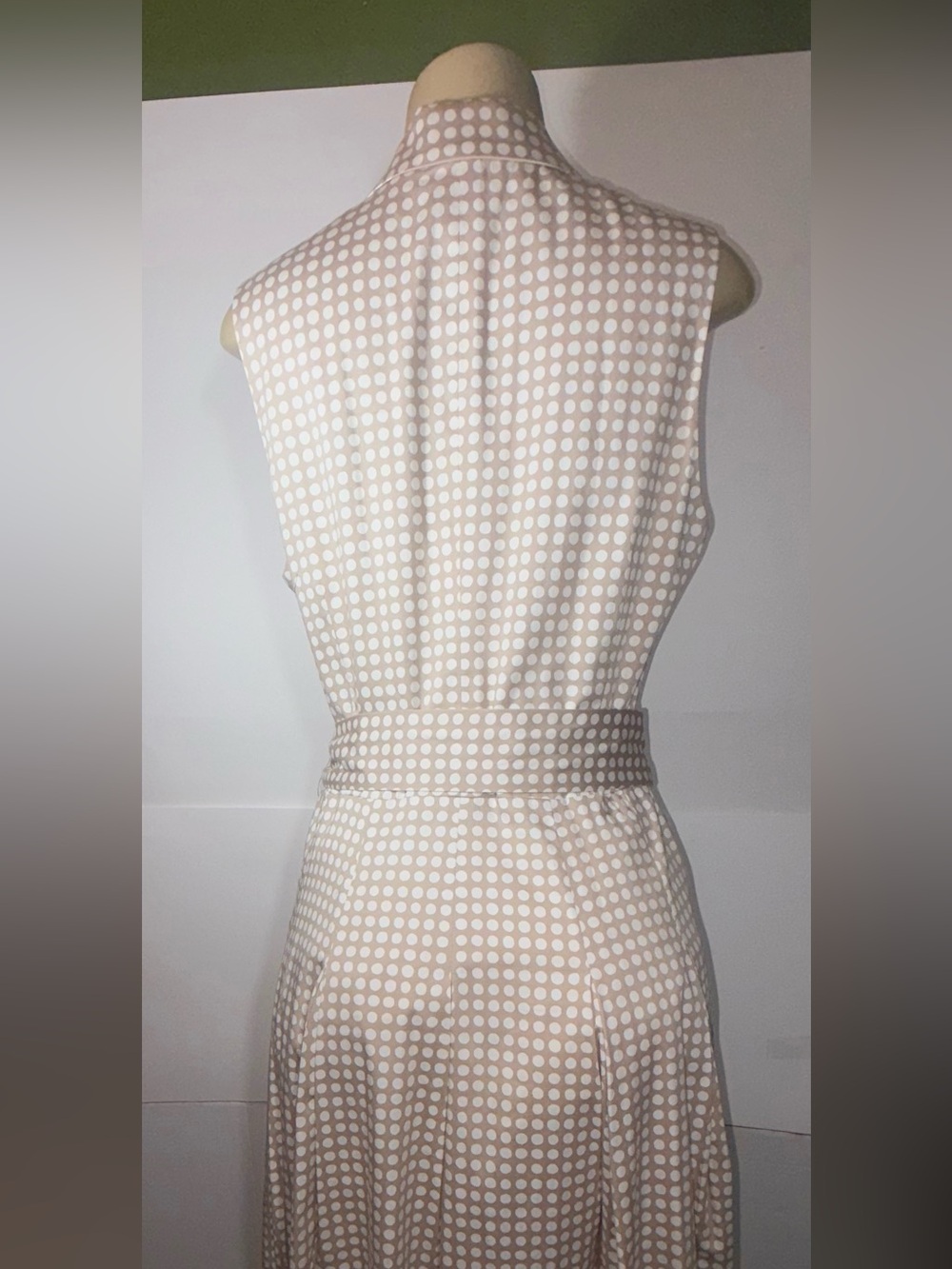 Anne Klein Polka Dot Sleeveless Faux Wrap Pleated Dress Size 12 - Picture 4 of 14